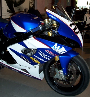 SUZUKI RACING